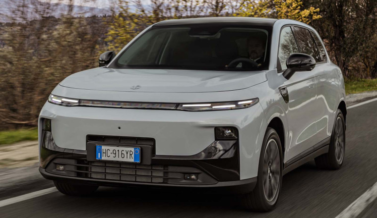 Leapmotor B10 Hybrid EV