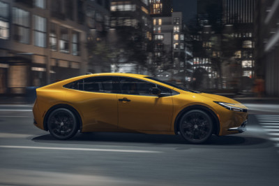 Want To Spend Less On Gas? Consumer Reports Says These Vehicles Are Your Best Bet