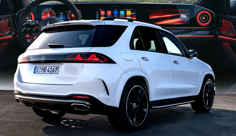 Mercedes Spits Out Four SUVs At Once, Adds Stars To Literally Everything