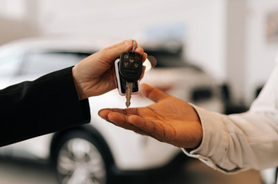 'Nothing stopping lenders moving tomorrow': FCA tells banks to get on with compensation over car finance rip-off