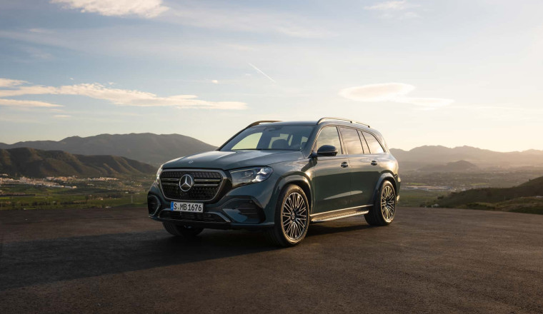 The New Mercedes GLS Has "Cloud-Based" Suspension
