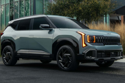 2027 Seltos Revealed: Kia's Compact Crossover Gets Telluride-Inspired Design