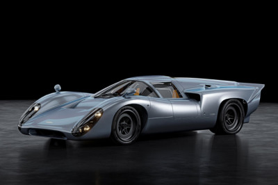 A brand-new, 200mph 1960s race car? Yes please