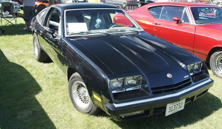 Here's How Ridiculously Hard It Was To Change Spark Plugs In A Chevy Monza V8