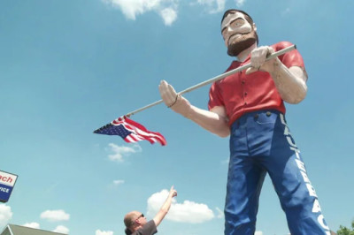 The Creepy Giants Watching Your Highway Drive Started as Wholesome Muffler Shop Mascots