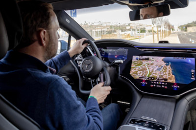 'I've tried Merc's new yoke steering 'wheel' and it feels... oddly normal'