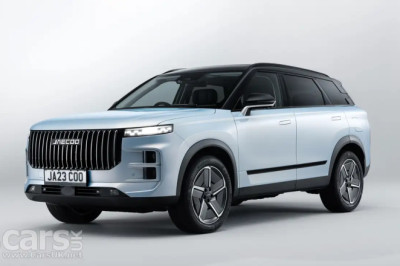 Jaecoo 7 BEATS the Ford Puma and Nissan Qashqai to be the best-selling car in March