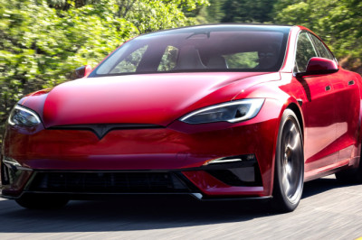 Most Automakers Clear Inventory With Discounts. Tesla Raised Model S And X Prices Instead