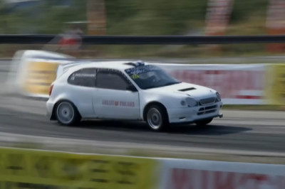 This Hillclimb Toyota Corolla Only Needs A One-Liter Engine To Melt Your Face Off