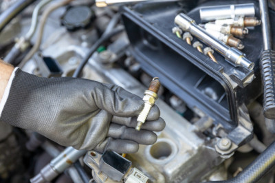 How (And When) To Use A Spark Plug Thread Chaser