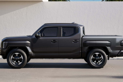 Kia Promises New Mid-Size Truck For US And Global 'Flagship' SUV