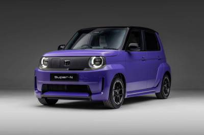 Apr 13: Oil prices rise to record high; US blockade of Iranian ports; Honda Super N