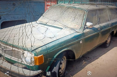 At $900, Is This 1974 Volvo 145 Wagon A Down And Dirty Deal?