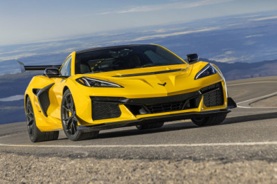 Chevy Slams The Brakes On C8 Corvette Sales Over Invisible Brake Light Flaw