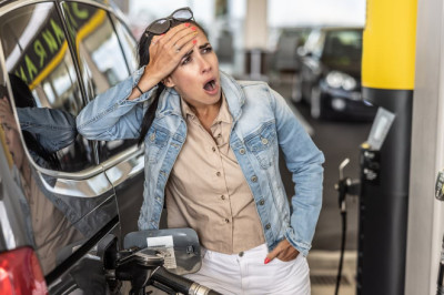 Fuel protests 'being planned across Britain' as pump prices carry on soaring because of Iran war