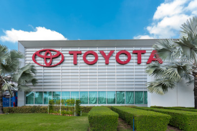 How Japan's Production Culture Helped Toyota Build A Reputation For 300,000-Mile Cars