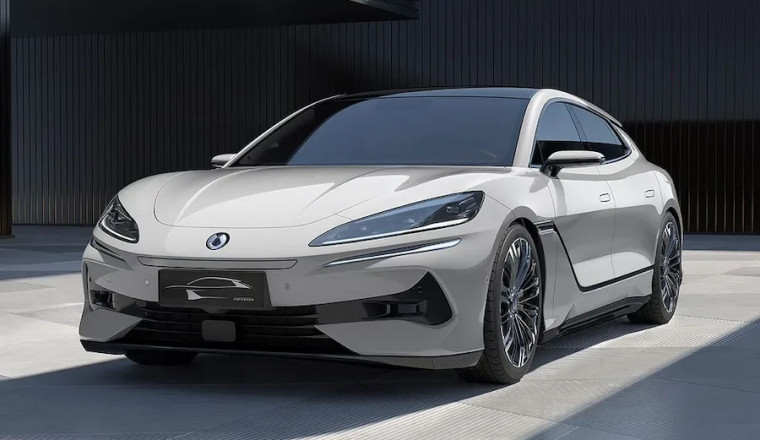 Chinese Brand You've Never Heard Of Just Built a 1,140 HP Tesla Killer