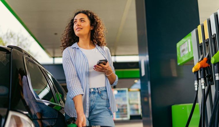 WFH to save fuel! Labour should encourage workers to stay at home amid looming shortages, says former BP boss, as average diesel and petrol prices stop climbing for first time in more than 40 days