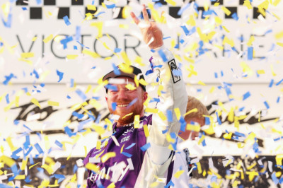 23XI Racing signs with Rockstar Energy despite Monster Energy