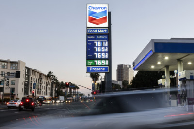Chevron Exec Says You Should Just Drive Less Instead Of Investing In Renewable Energy