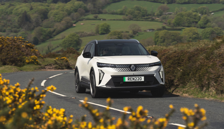 Renault Scenic E-Tech now qualifies for £3,750 Electric Car Grant