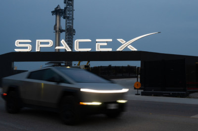 Tesla Cybertruck Sales Propped Up By SpaceX Purchases