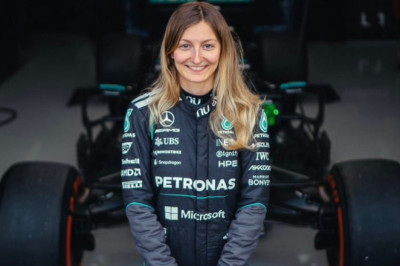 F1 Academy champion makes landmark Mercedes test debut