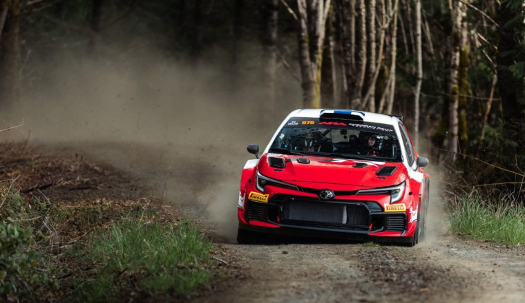 Semenuk beats Latvala on opening stage, then hits trouble