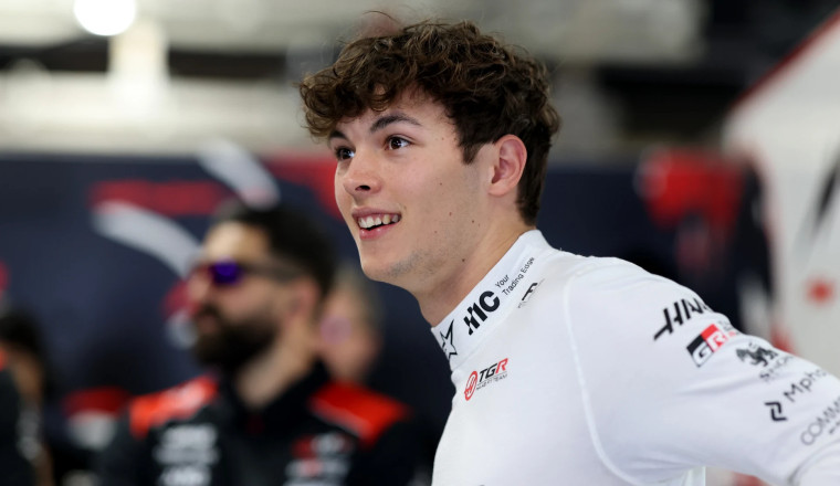 Ayao Komatsu highlights 'important quality' Ollie Bearman brings to Haas