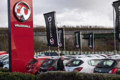 Peugeot, Citroen and Vauxhall drivers issued 'do not ignore' fire risk fault alert