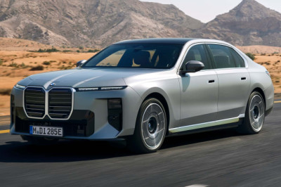 As Rivals Ditch Sedans, BMW Sees 7 Series As An 'Opportunity To Grow'