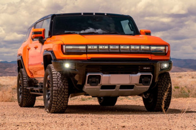 GM Says It Has 'Not Canceled Any Electric Trucks'