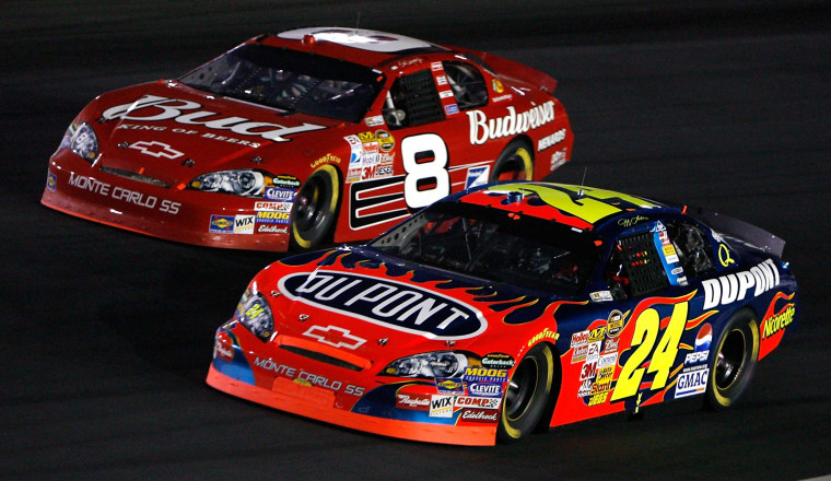 Brandon Overton releases Dale Earnhardt Jr themed dirt late model