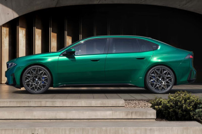 China's New BMW i3 Might Leave You Green With Envy