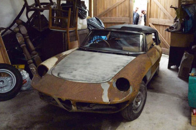 Couple who lost £100,000 life savings in phishing scam get their 1960s Alfa Romeo restored in huge birthday surprise