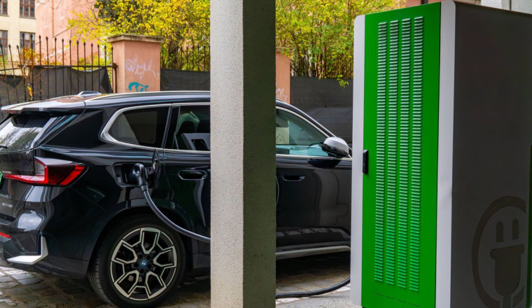 BMW and BYD among cars no longer liable for £425 charge as tax rules change