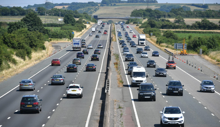 Number of cars on British roads reaches record levels as motorparc tops 42.5m