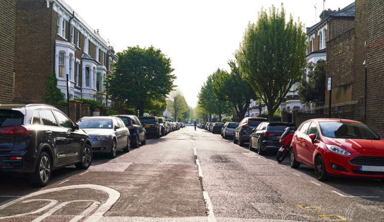 UK homes without driveways given update on pavement 'rule change'