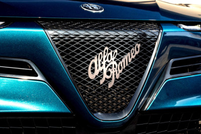 A 550 HP Inline-Six From The Charger Could End Up In Alfa’s Next Giulia And Stelvio