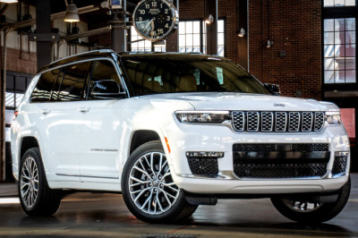 Jeep Buyer Alleges Dealer Sold Him A 6,200-Mile Car As New, Forged His Signature, And He Wasn’t Alone