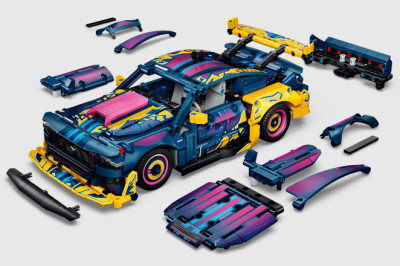 Lego Technic’s $99 Mustang GT Does What Ford’s $46K Version Still Can’t