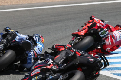Marc Marquez crashes out as Alex dominates Jerez MotoGP