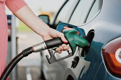 Panic at the pumps fuels sales boost, according to ONS