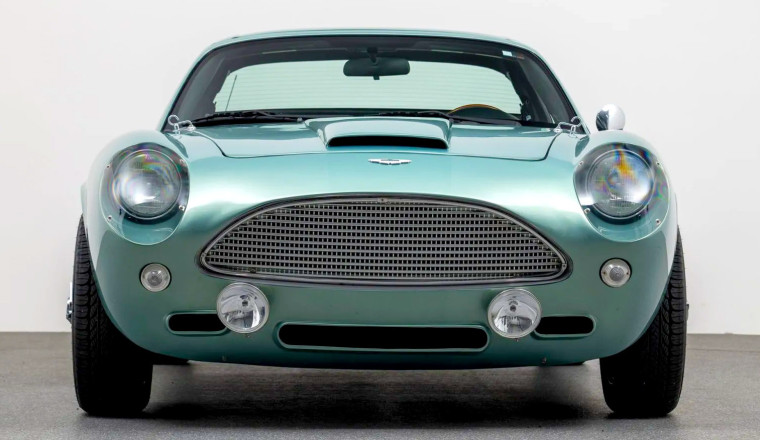 This Miata Looks More Like An Aston Martin Than Some Real Aston Martins Do