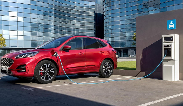 Plug-in hybrid cars cost £4,000 MORE than a fully-electric equivalent