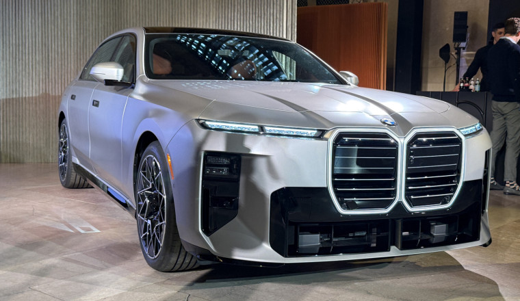 BMW Designers Explain Why The New 7 Series Facelift Works So Damn Well