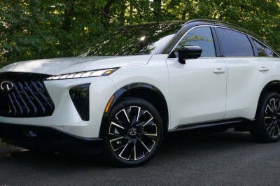 Driving The 2027 Infiniti QX65 Had Me Thinking 'Oh, For FX's Sake!'