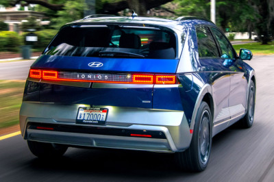 Hyundai Extends Warranty On The Part That Bricks Its EVs, But Owners Aren’t Convinced