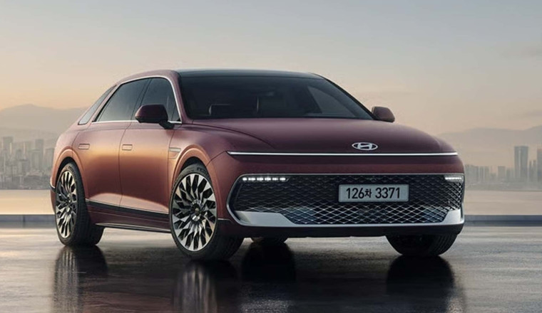 Hyundai's Flagship Sedan Gets A Bold Makeover For 2027