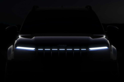 Jeep's Smallest SUV Teases A New Illuminated Grille